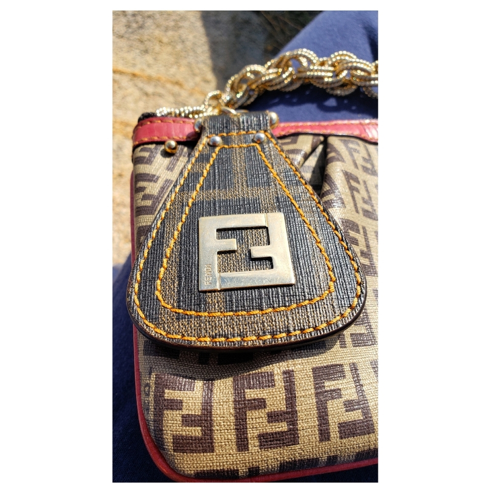 mini FENDI 👛 KAMELEON🦎KUSTOM - Picture 3 of 8